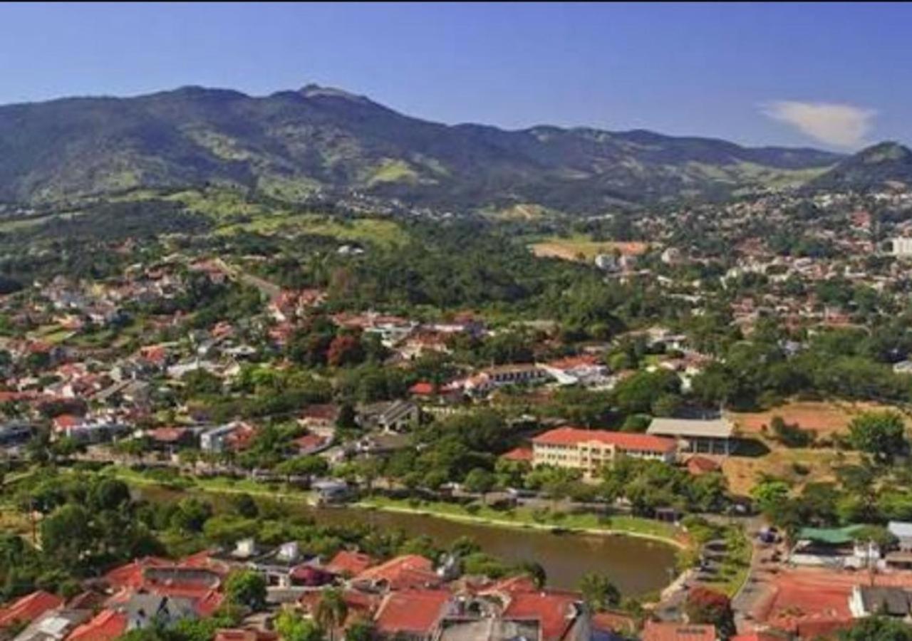 Pousada Montanha Da Pedra Grande Atibaia Exterior photo
